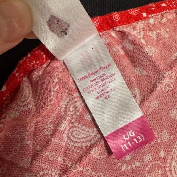 Red Bandana Sleeveless T Strap Back Tank    8303 - Picture 6 of 7